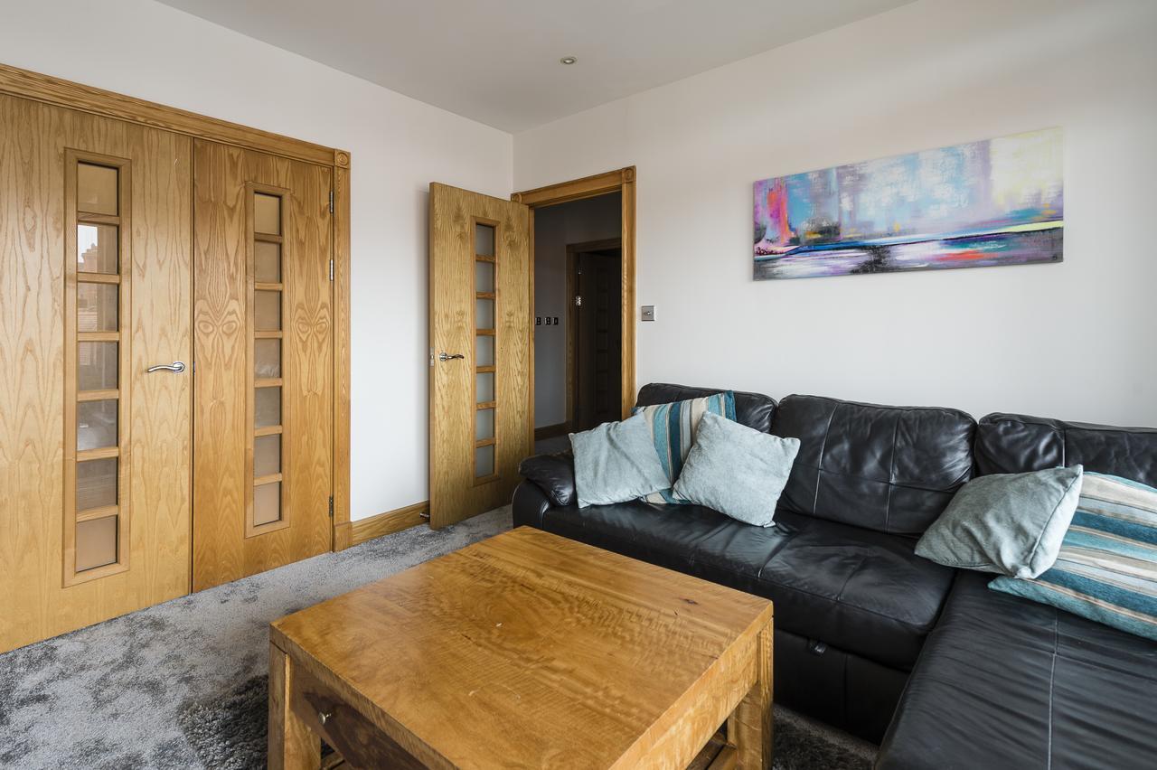 Dee Lane Apartment Chester Buitenkant foto